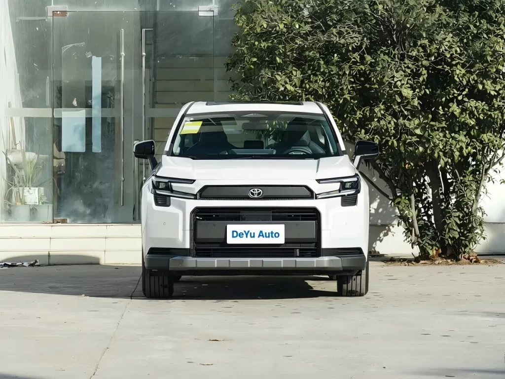 2026 Toyota RAV4 2.0L CVT 2WD Luxury Edition